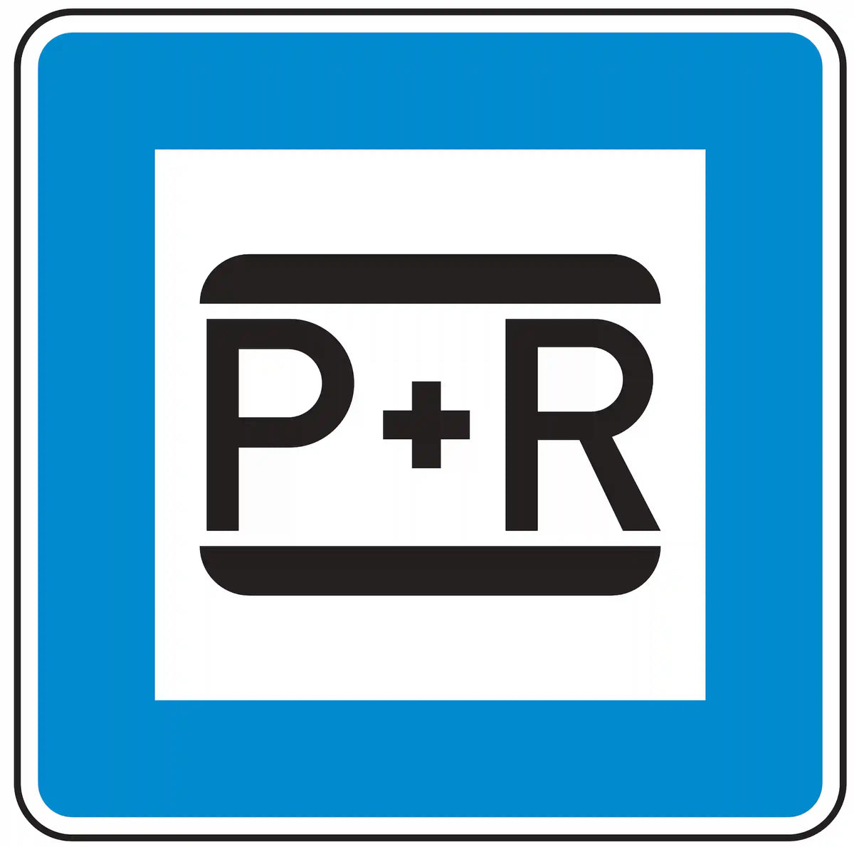 Verkehrszeichen 316: P+R Parkplatz zum Umstieg auf öffentliche Verkehrsmittel.