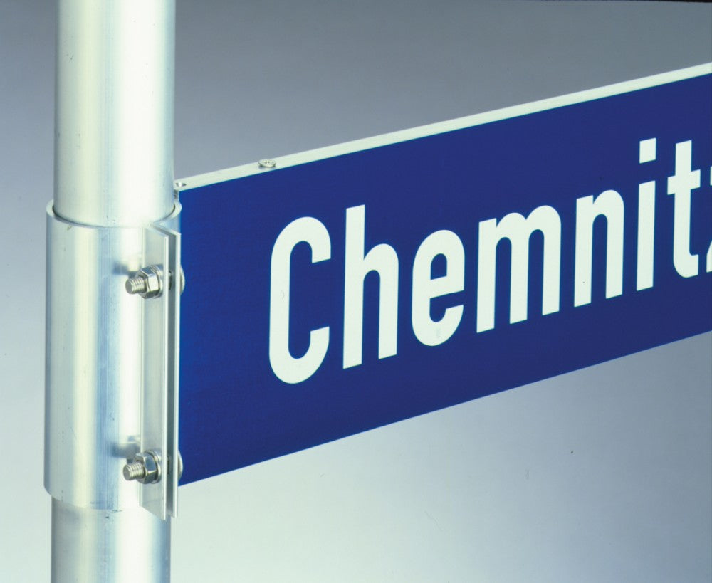 Halterung für Straßennamensschilder (Rohrschelle)