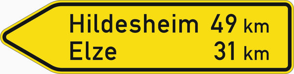 Verkehrszeichen "Pfeilwegweiser auf sonstigen Straßen, linksweisend" - VZ 418-10